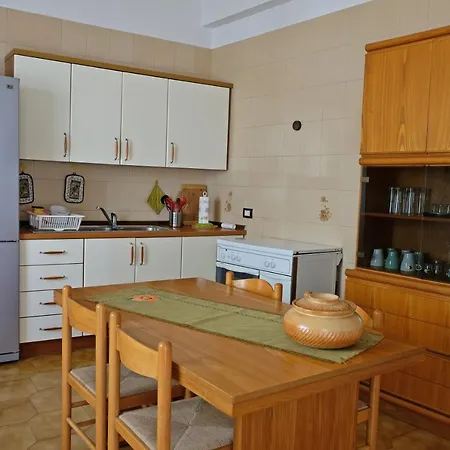 Susanna Guest house *